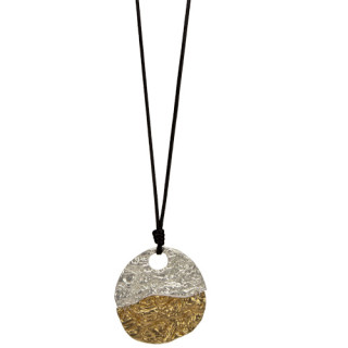 Large necklace