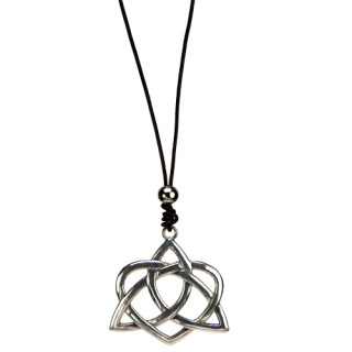 Large necklace