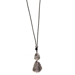 Large necklace