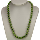 Necklace mother of pearl, light green, AB, 8mm