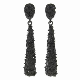 Fashionable earrings pendant, black