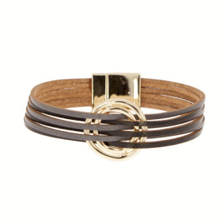 Fashionable leather bracelet with magnetic clasp