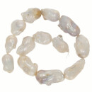 strand of big freshwater pearls, creme, 15mm