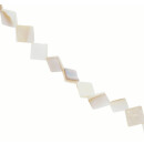 strand shell heart,creme, 10-12mm