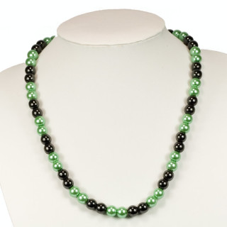 Magnetic pearl necklace green