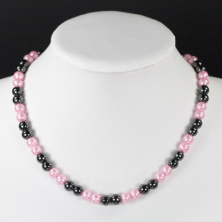Pink magnetic pearl necklace