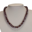 Necklace with glass beads, red