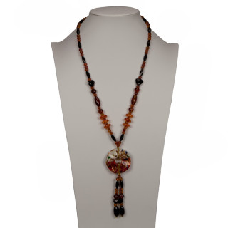 Long necklace glass