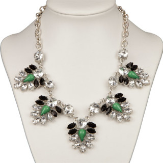 Fashionable necklace