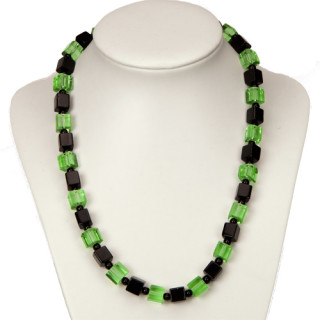 necklace glass, cube, green-black