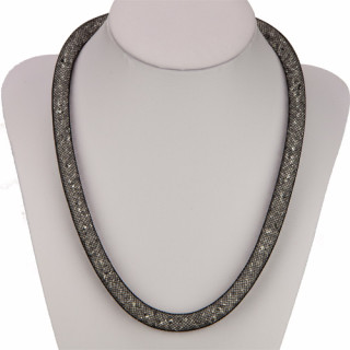 Net necklace with little stones and magnetic clasp, black