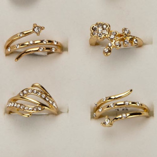 Sortiment Moderinge mit Steinen, Rosegold