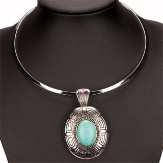 Necklace with pendant synth. turquoise