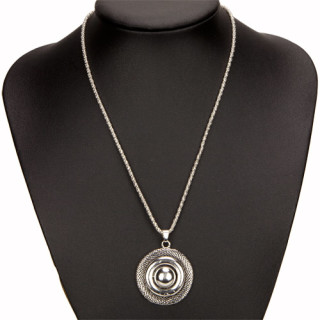 Fashion chain with pendant