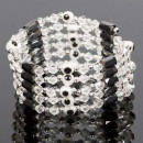 Open magnetic chain Eye, white