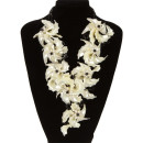 Necklace mother of pearl flower, cream-black