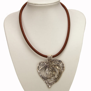 Fabric ribbon necklace brown with pendant heart