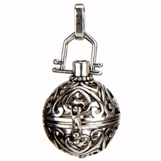 Pendant basket for soundballs
