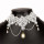 Choker / Kropfband, Weiß